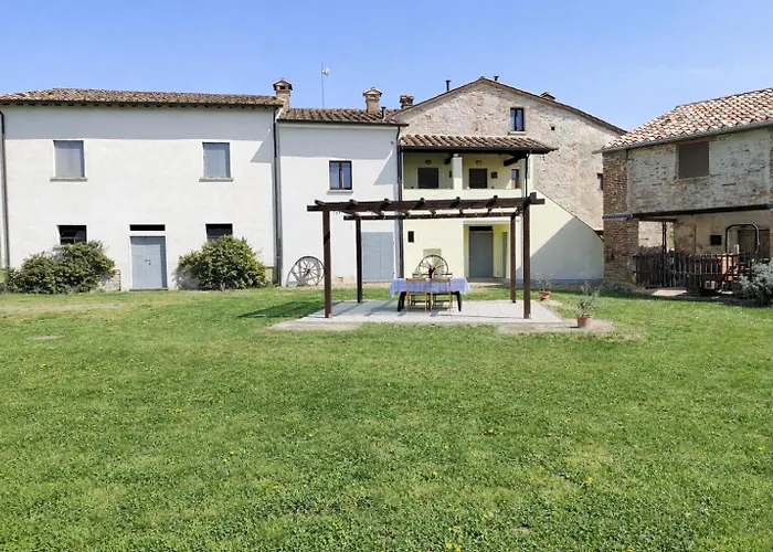 Casa Del Contadino